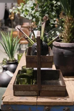 Deko Etagere Lyan used look, Metalltabletts 2-stufig, 35x30cm, Trademark Living