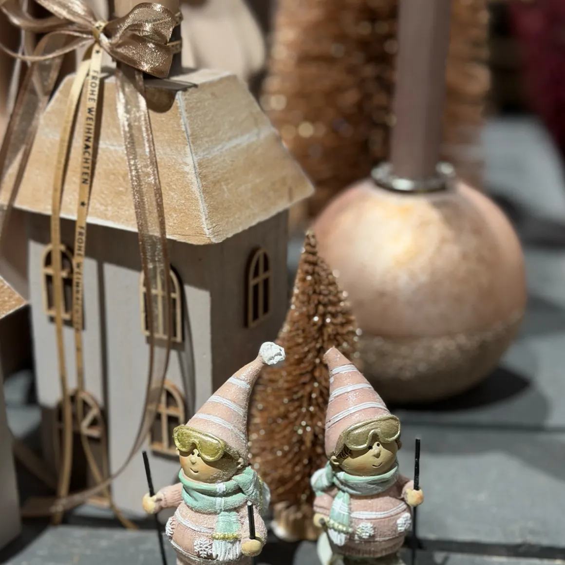 Deko Kerzenhalter Weihnachtskugel, gold-, blau- oder rosetöne, Ø10cm, rustikaler Stabkerzenhalter