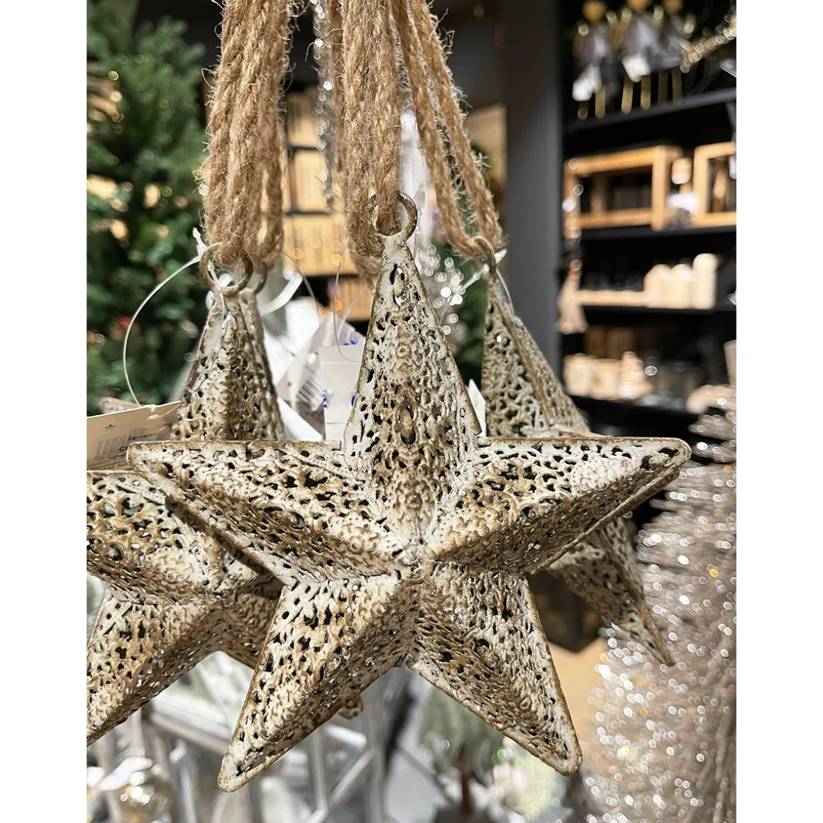 Deko Metallstern, Antik grau-creme im 3D-Ornament-Look, Ø14cm