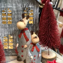 Deko Tannenbaum, roter Tannenbaum mit Glimmer, auf Holzsockel, 26cm