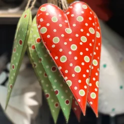 Deko Herz, Metallherz mit Punkte, rot und grün, 14cm, Hänger, Set/2
