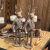 Deko Hirsch Mr Deer Antik, stattlicher Hirsch im Frack und Gehstock, 32cm