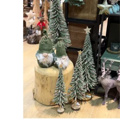 Deko Tannenbaum mit Goldstern, Filzbaum 2-farbig auf Holzfuß, 56cm