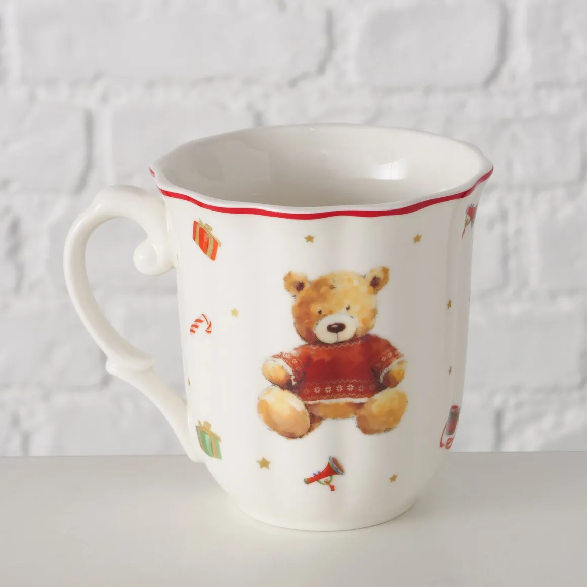 Deko Weihnachtsbecher Bailey, Keramikbecher mit Teddy-Motiv, 350ml, Boltze Home Collections