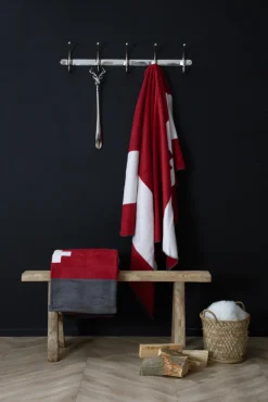 Fleecedecke Schweiz, Wendedecke Schweiz Kreuz weiß-rot, 150x200cm, Mars & More