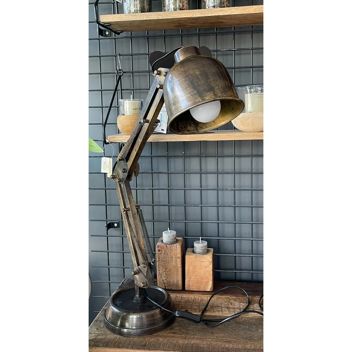 Schreibtischlampe Manson Retro, Tischleuchte Antik bronze, verstellbare Gelenke, Light & Living