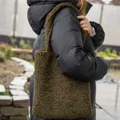 Teddytasche, Schultertasche, Shopper aus Teddyfell, dunkelgrün