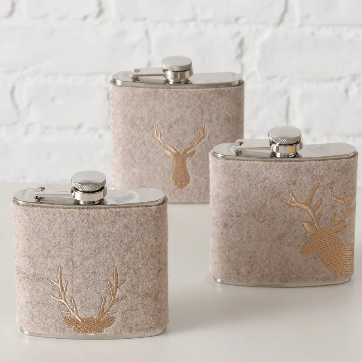 Trinkflasche Hirsch Vilbert, Flaschmann aus Filz mit Hirschkopf unten, 11x9cm, Boltze Home Collections